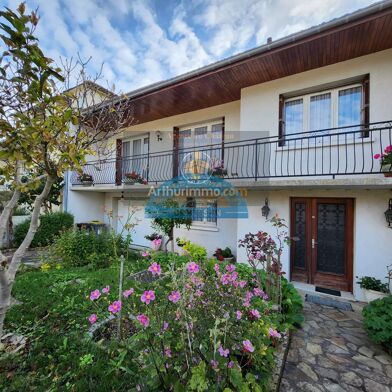 Maison 8 pièces 422000 €