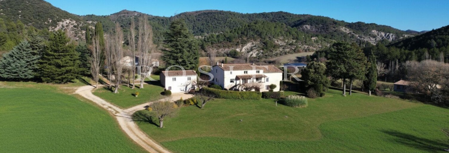 Maison 12 Pièces 287 m² à vendre à Reilhanette (26570)