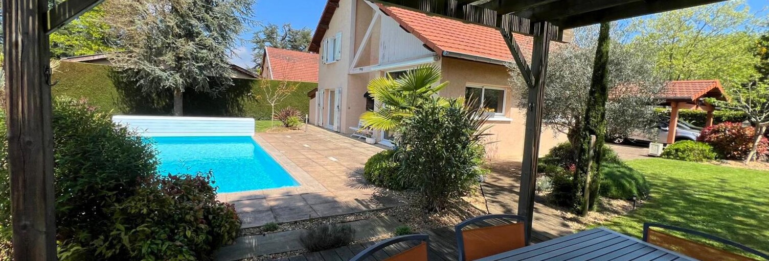 Maison 9 Pièces 178 m² à vendre à La Tour-de-Salvagny (69890)