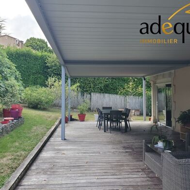 Maison 6 pièces 304500 €