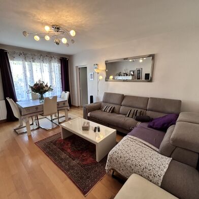 Appartement 5 pièces 239000 €