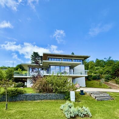 Maison 6 pièces 659000 €