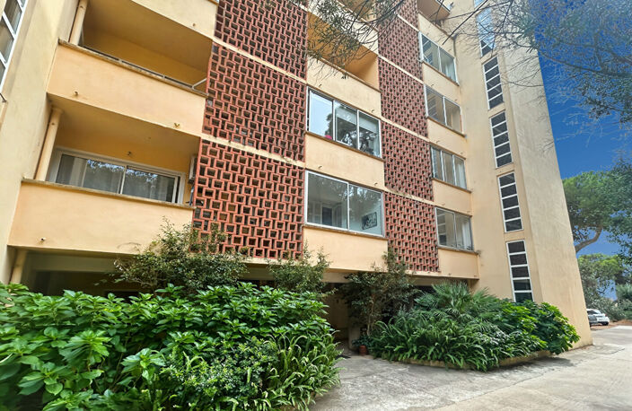 A VENDRE APPATEMENT T2 DE 41 M2 - Hyper Centre — photo 4