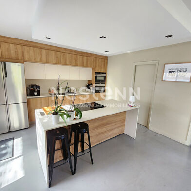 Maison 7 pièces 574000 €