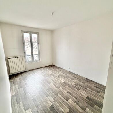 Appartement 2 pièces 951 €