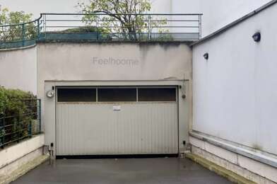 Garage  24000 €