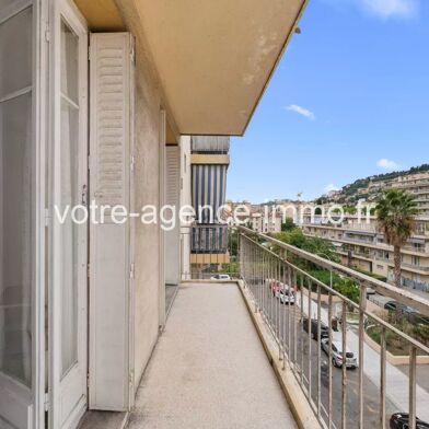 Appartement 3 pièces 200000 €
