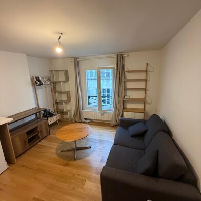 Appartement 1 pièces 950 €