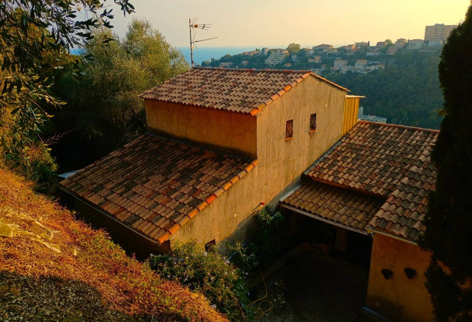 Grande Villa Atypique — photo 1