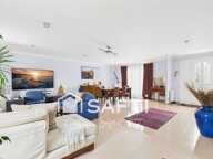 Séjour traversant de 53m2, 4 chambres, garage, jardin — photo 3