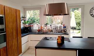 Maison 8 Pièces 269 m² à vendre à La Châtaigneraie (85120)
