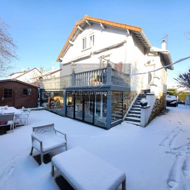 Maison 6 pièces 520000 €