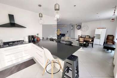 Maison 6 pièces 520000 €