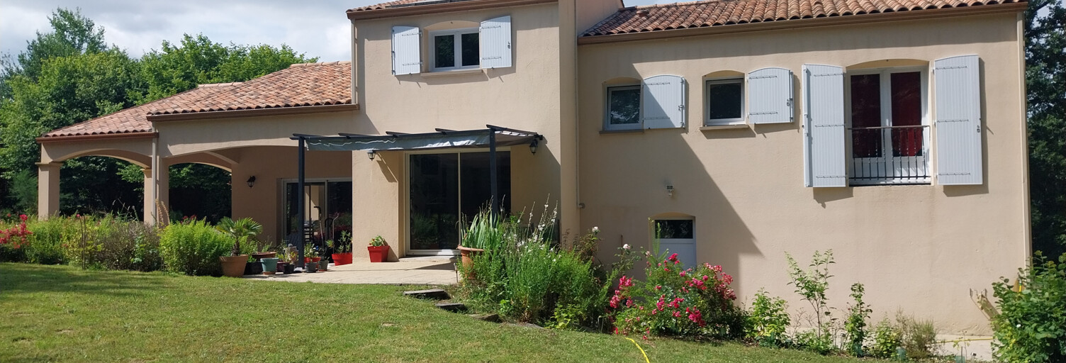 Maison 10 Pièces 190 m² à vendre à Sainte-Pazanne (44680)