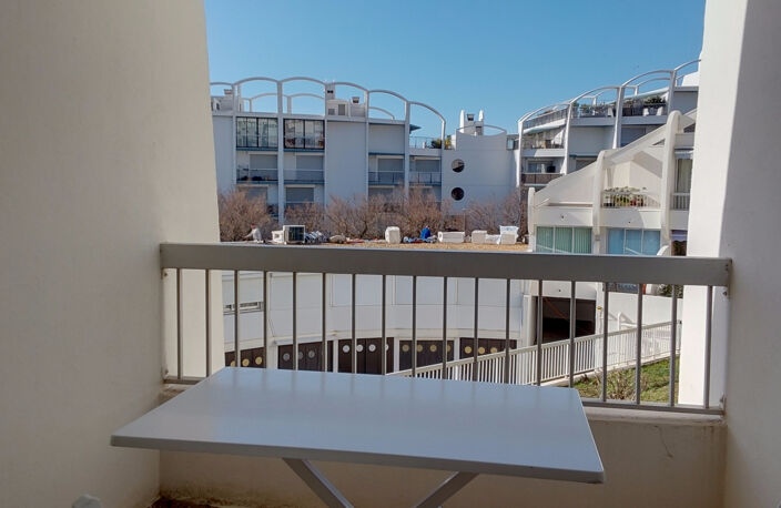 T2 cabine avec terrasse vue mer, balcon, et parking en sous- — photo 2