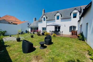 Maison 6 pièces 993600 €