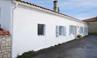 Maison 5 Pièces 103 m² à vendre à Terres-de-Haute-Charente (16270)