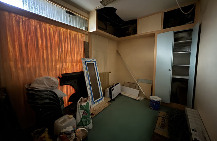 Local commercial avec vitrine — photo 5