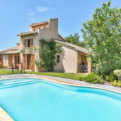 Maison 5 pièces 559900 €