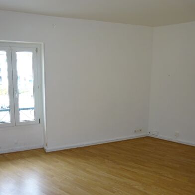 Appartement 2 pièces 608 €