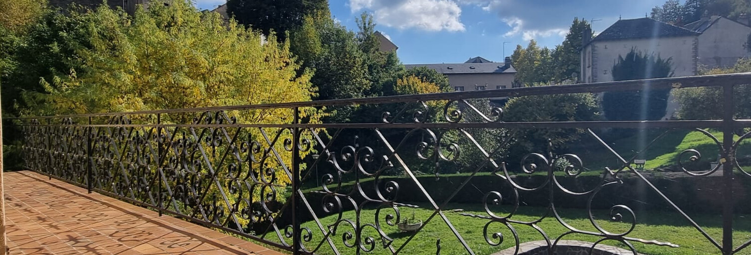 Maison 6 Pièces 197 m² à vendre à Salles-Curan (12410)