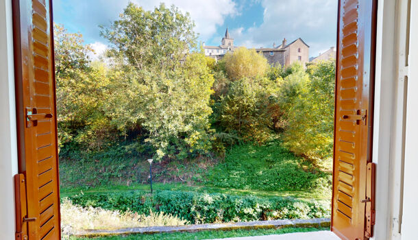 Villa / Maison 6 pièces  à vendre Salles-Curan 12410