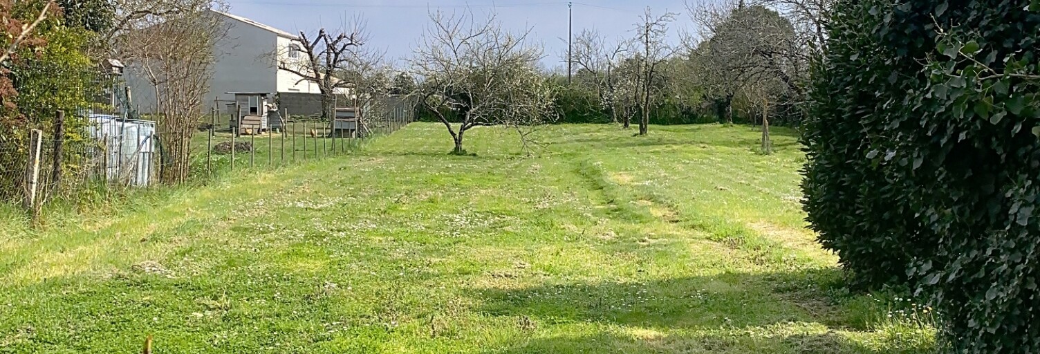 Terrain  771 m² à vendre à Taugon (17170)