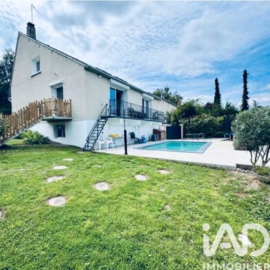 Maison 10 pièces 599000 €