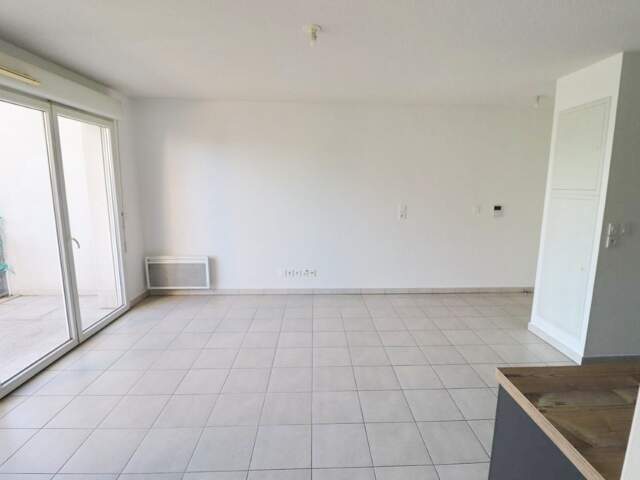 3 Pièces Appartement T3 récent avec terrasse — photo du bien