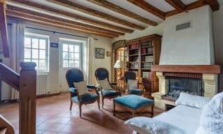 Maison 8 Pièces 154 m² à vendre à Saint-Didier-au-Mont-d'Or (69370)