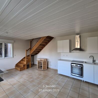 Appartement 3 pièces 1113 €