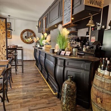 Commerce  220000 €