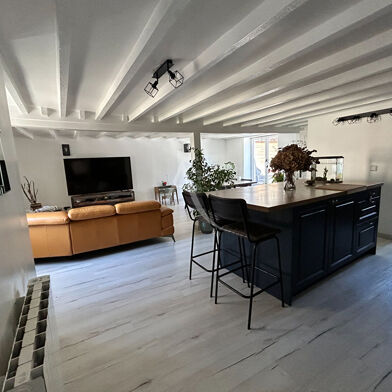 Maison 5 pièces 332530 €