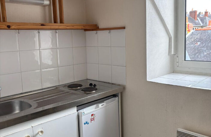 APPARTEMENT STUDIO NANTES CENTRE VILLE — photo 3