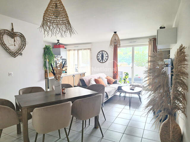 Appartement - Parking privatif - Secteur Agroparc — photo du bien
