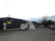 Local d'activité Tarbes 571 m² — photo 2