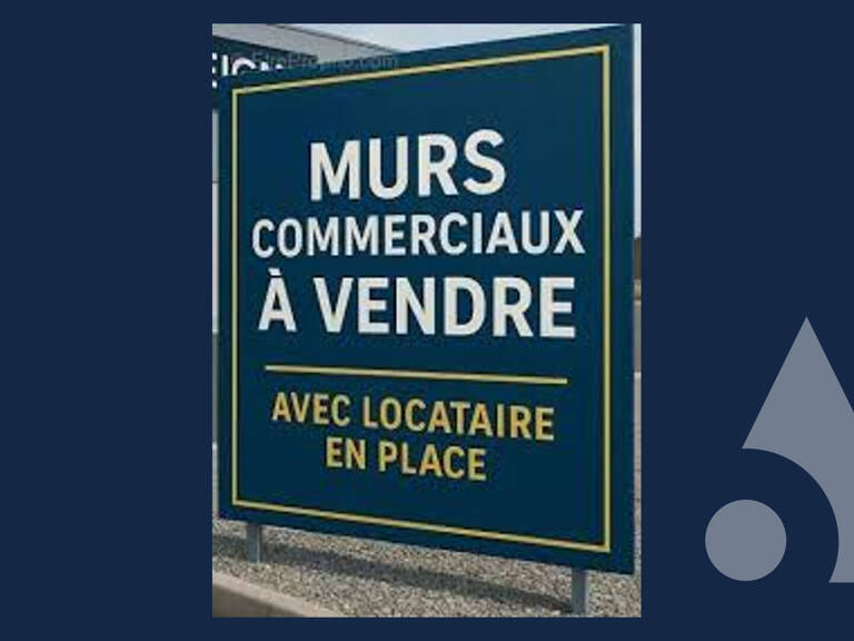 MURS COMMERCIAUX AVEC LOCATAIRE  SAINT-RAPHAËL — photo 1