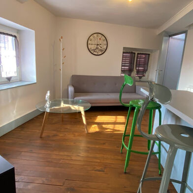 Appartement 2 pièces 560 €