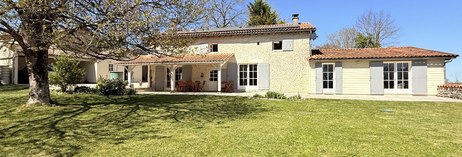 Maison 5 Pièces 184 m² à vendre à Brossac (16480)