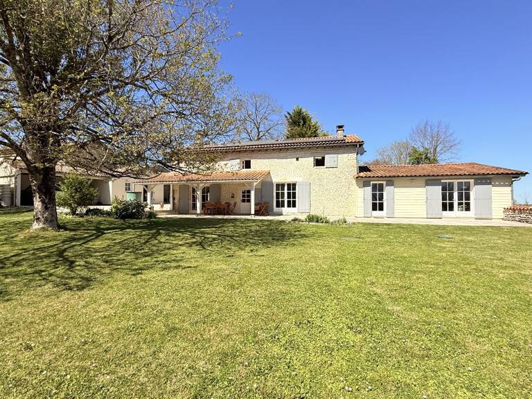 Maison — photo 1