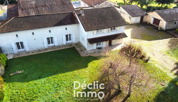 Villa / Maison 9 pièces  à vendre Rochefoucauld (La) 16110