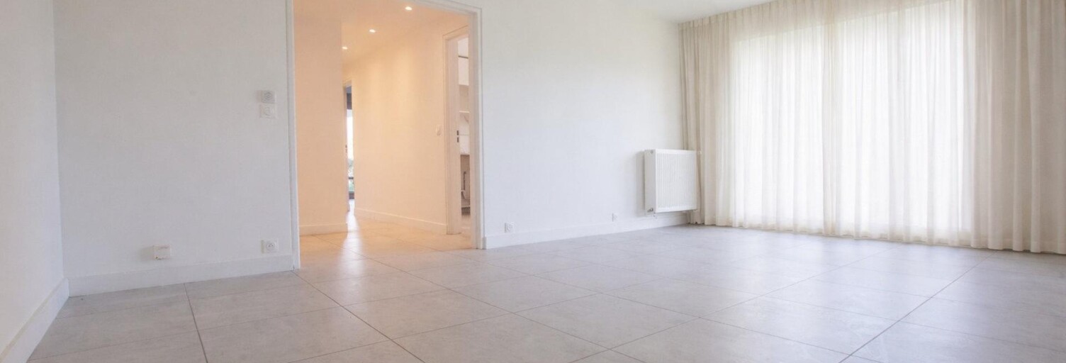 Appartement 3 Pièces 71 m² à vendre à Le Mesnil-Saint-Denis (78320)