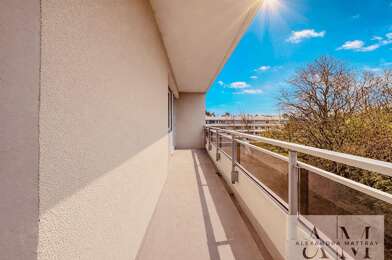 Appartement 5 pièces 355000 €