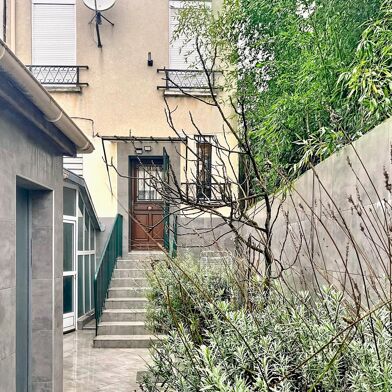 Maison 8 pièces 530000 €