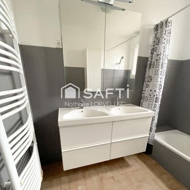 Maison 6 pièces 300000 €