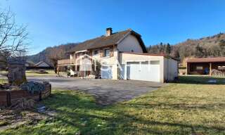 Maison 9 Pièces 185 m² à vendre à Bourg-de-Sirod (39300)
