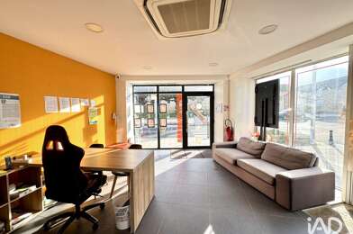 Commerce  197000 €