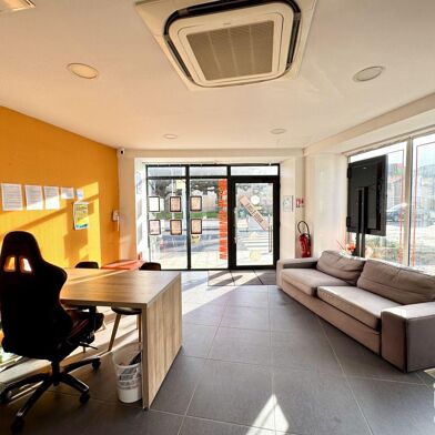 Commerce  197000 €