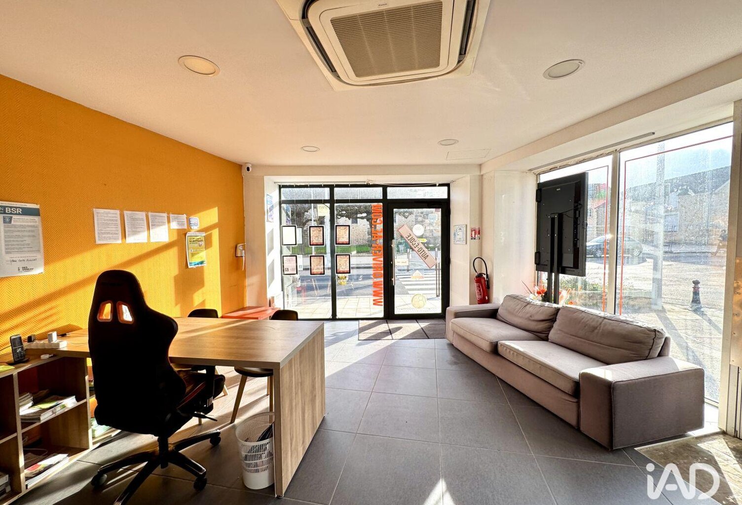 Vente Boutique/Local commercial 40 m&sup2; — photo 1