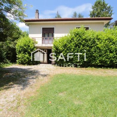 Maison 7 pièces 259000 €